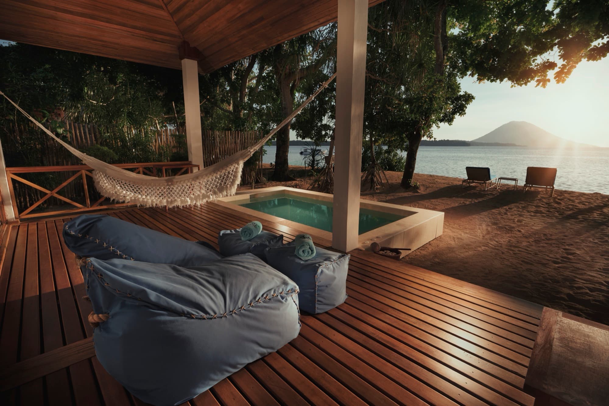 Beach Pool Villa with a private pool steps from the sea