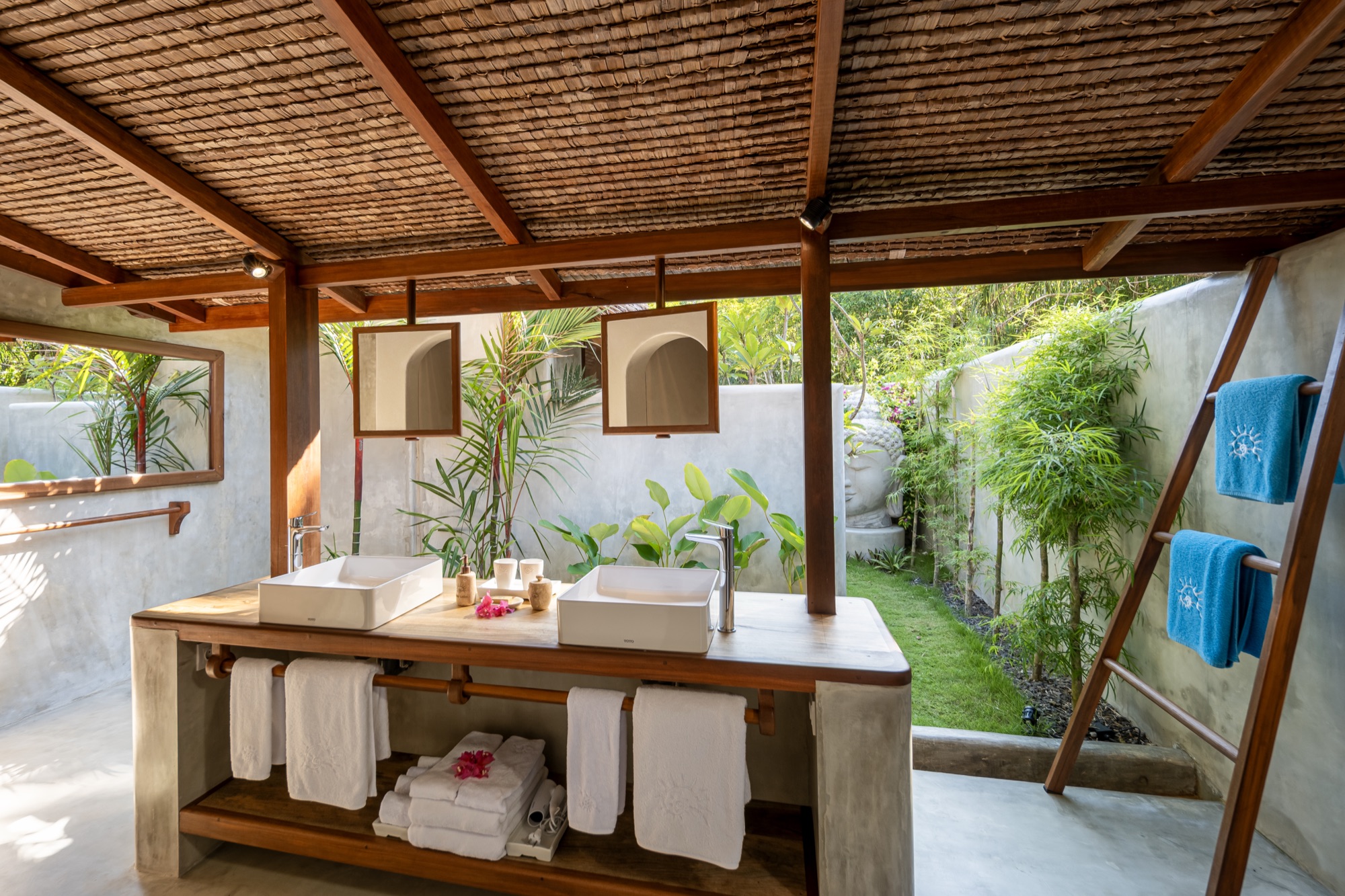 Open-air bathroom of a Beachfront Pool Villa at Coral Eye